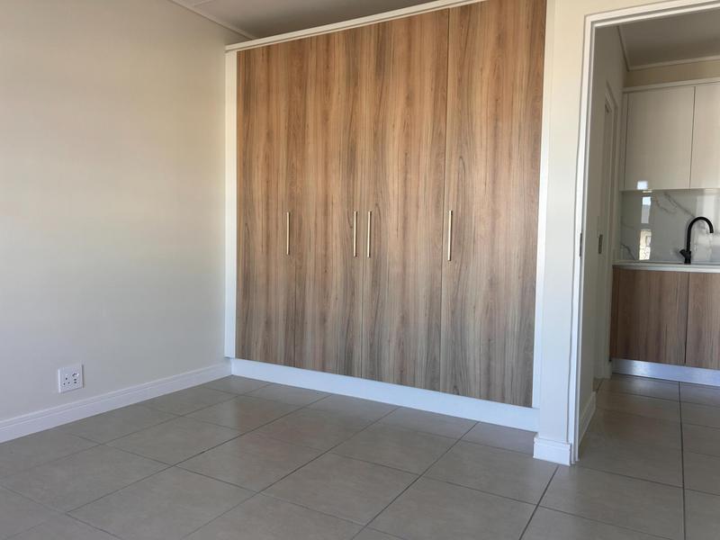 To Let 1 Bedroom Property for Rent in Sandown Western Cape